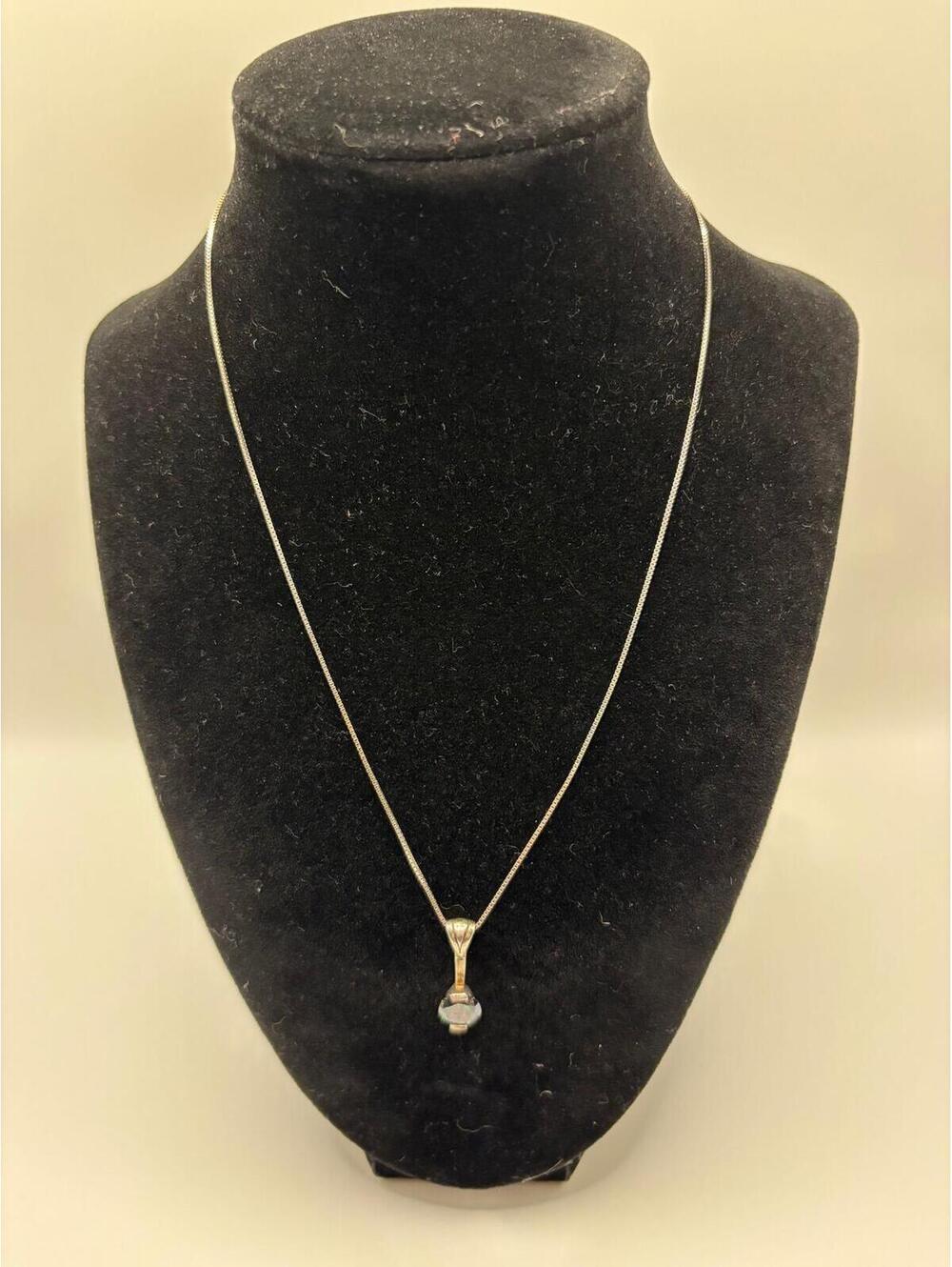 Sterling Silver 925 Necklace and Iridescent Faceted Gemstone